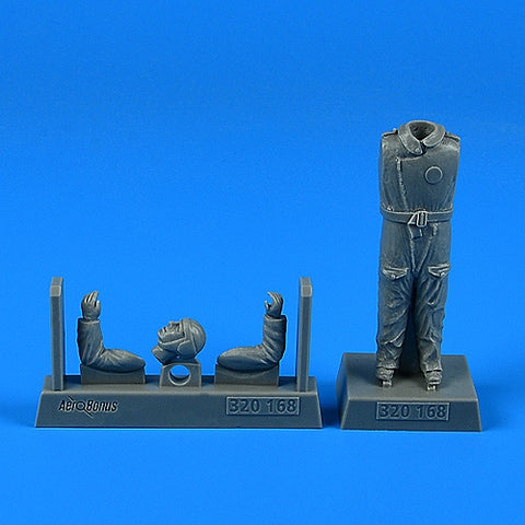 AEROBONUS 320168 1/32 Italian WWII Fighter Pilot