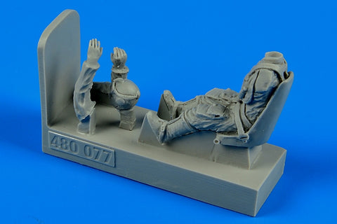 AEROBONUS 480077 1/48 German WWII Luftwaffe Pilot with seat for Bf 109E