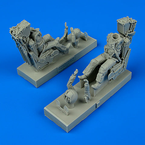 AEROBONUS 480142 1/48 US Navy Pilot & Operator with ejection seats for F-14A/B Tomcat