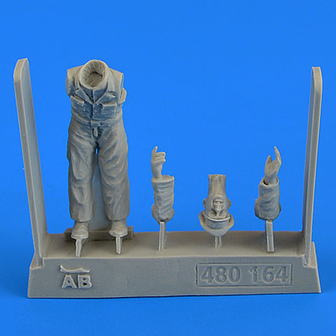 AEROBONUS 480164 1/48 German Mechanic Office WWII (For HOBBY BOSS)
