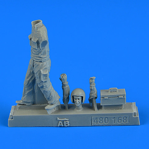 AEROBONUS 480168 1/48 Warsaw Pact Aircraft Mechanic - part 4