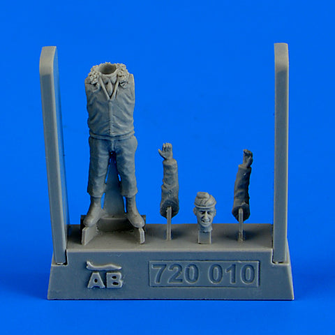 AEROBONUS 720010 1/72 U.S.A.F. Fighter Pilot - Korean War 1950-1953