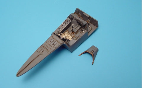 Aires 2010 1/32 Fw 190D-9 cockpit set (For TAMIYA)