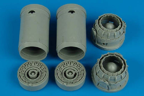 Aires 2124 1/32 Panavia Tornado exhaust nozzles (For REVELL)