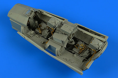 Aires 2240 1/32 Panavia Tornado GR.1 cockpit set (For REVELL)