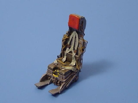 Aires 4102 1/48 Lockheed C2 seats