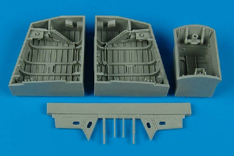 Aires 4453 1/48 English Electric Canberra wheel bays (For AIRFIX)
