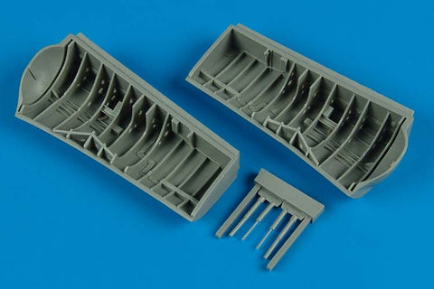 Aires 4489 1/48 SB2C-1C Helldiver wheel bays (For AC.MIN/REV)