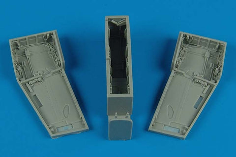 Aires 4490 1/48 F-5E Tiger II wheel bays (For AFV CLUB)