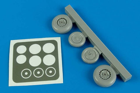 Aires 4540 1/48 Me 262A wheels & paint masks (For HOBBY BOSS)