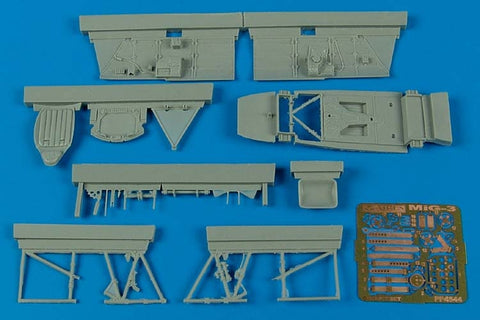 Aires 4544 1/48 MiG-3 cockpit set (For TRUMPETER)