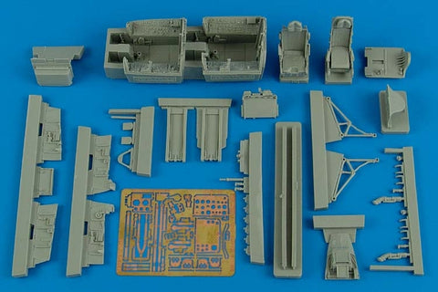 Aires 4566 1/48 F-100F Super Sabre cockpit set - (early version) (For TRUMPETER)