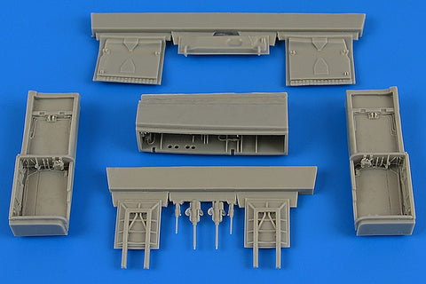 Aires 4682 1/48 T-38A/C Talon wheel bay (For TRUMPETER)