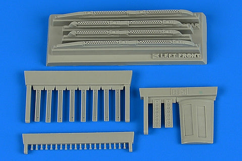 Aires 4747 1/48 Su-17/22M3/M4 Fitter K covered chaff/flare dispensers (For KITTY HAWK)