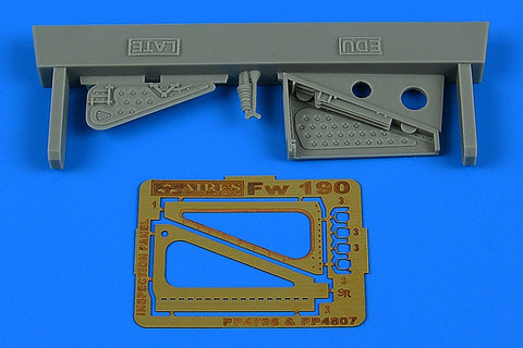 Aires 4807 1/48 Fw 190 inspection panel - late (For EDUARD)