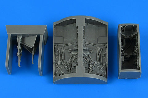 Aires 4814 1/48 F-104 Starfighter wheel bay (For KINETIC)