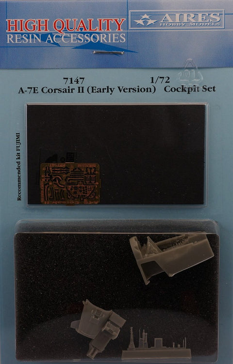Aires 7147 1/72 A-7E Corsair II cockpit set - (early version) (For FUJIMI)
