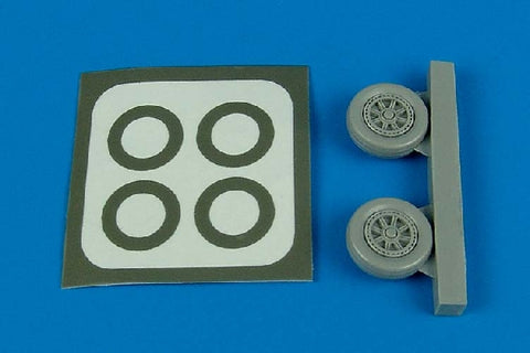 Aires 7223 1/72 A-1H Skyraider wheels & paint masks - (for US NAVY version) (For HASEGAWA)