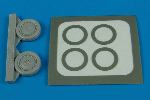 Aires 7242 1/72 A-4 Skyhawk wheels & paint masks - (late version)