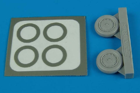 Aires 7243 1/72 F-8 Crusader wheels & paint masks