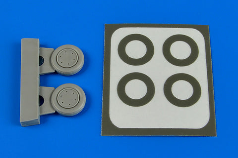 Aires 7334 1/72 F4F Wildcat wheel & paint masks (For HASEGAWA)