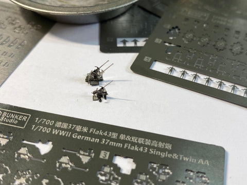 Bunker Studio BK70010 1/700 WWII GERMAN 37mm Flak43 Single&Twin AA