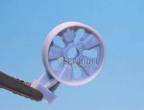 DEF Model DW35055 1/35 T-55 Burnt roadwheel set (for T-55 kit 1/35)