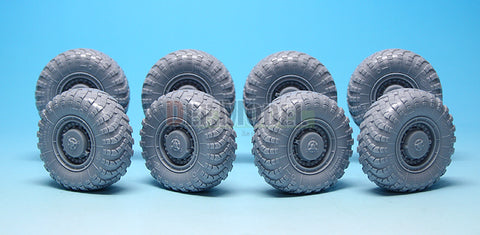 DEF Model DW35057 1/35 Scud B w/MAZ-543 Sagged Wheel set 2 (for Dragon 1/35)