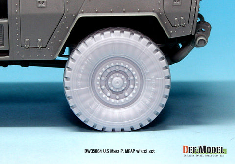 DEF Model DW35064 1/35 US MRAP M-pro Sagged wheel set (for Kinetic 1/35)