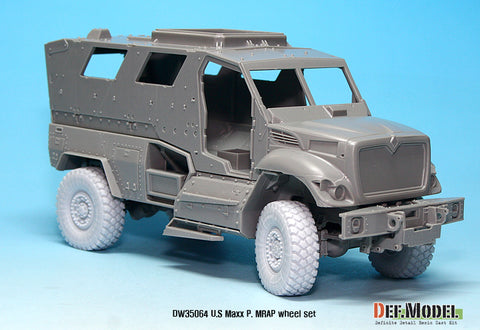DEF Model DW35064 1/35 US MRAP M-pro Sagged wheel set (for Kinetic 1/35)