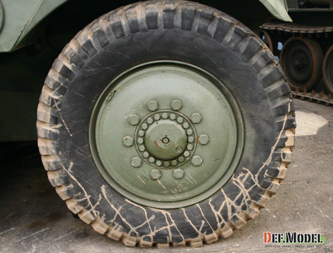 DEF Model DW35065 1/35 French Panhard EBR Wheel set (for Hobbyboss 1/35)