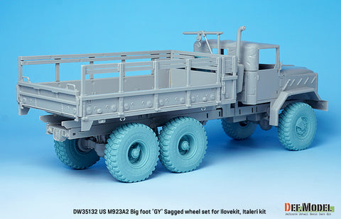 DEF Model DW35132 1/35 M923A2 BIG FOOT Truck Goodyear Sagged Wheel set (for Ilovekit, Italeri 1/35)