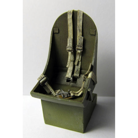 HGW Models 132085 1/32 USAAF + US NAVY pre-cut (laser)