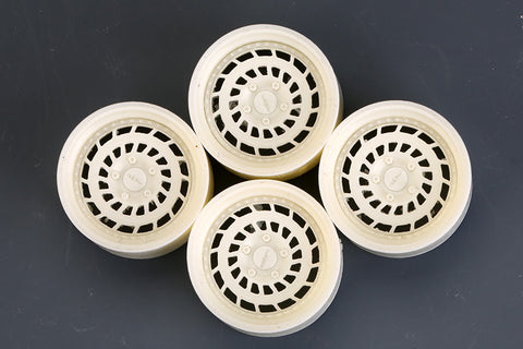 Hobby Design HD03-0487 1/24 18-inch Rotiform wheels