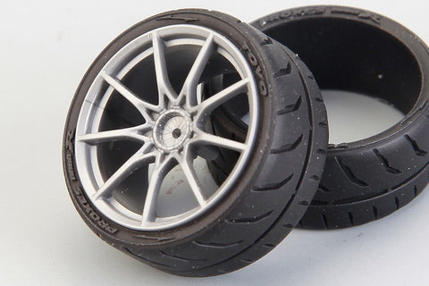 Hobby Design HD03-0599 1/24 20-inch Toyo R888R (275/30 R20) Tire