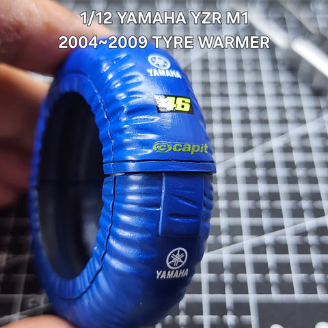 Khaled Model Q005 1/12 Tire warmers for Yamaha YZR-M1 (2004–2009)