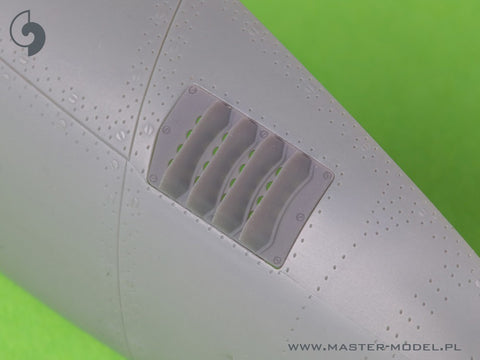 MASTER AM-32-138 1/32 P-51 Mustang - carburator air filter cover - RAF louvred type - version B (for Tamiya)