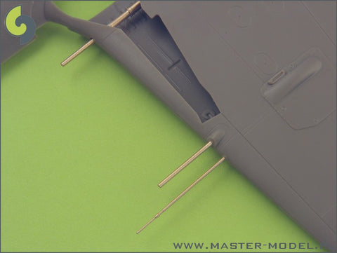 MASTER AM-48-018 1/48 Fw 190 A6 armament set (MG 17 barrel tips, MG 151 barrels, MG 151 fairings) & Pitot Tube