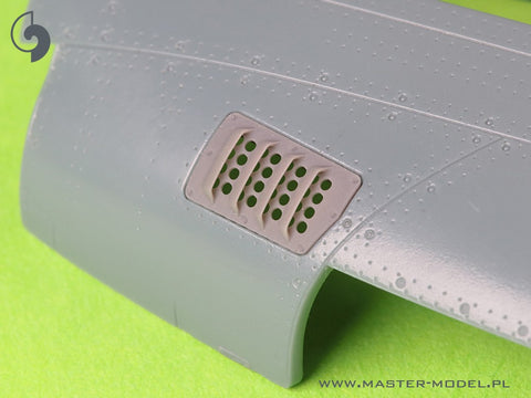 MASTER AM-48-187 1/48 P-51 Mustang - carburator air filter cover - RAF louvred type - version A (for Eduard)
