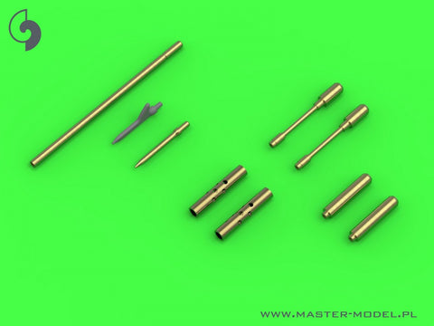 MASTER AM-72-155 1/72 F4F-3 Wildcat LATE - .50 Browning gun barrels with round holes & Pitot Tube (two options)