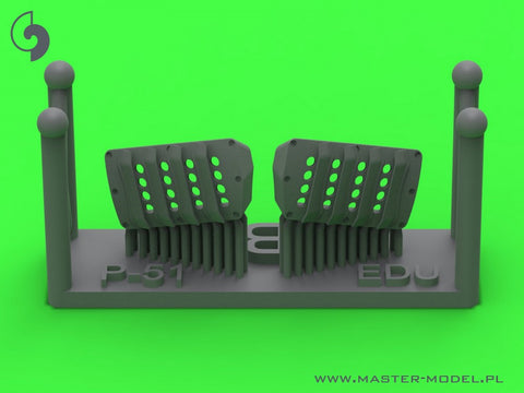 MASTER AM-72-176 1/72 P-51 Mustang - carburator air filter cover - RAF louvred type - version B (for Eduard)