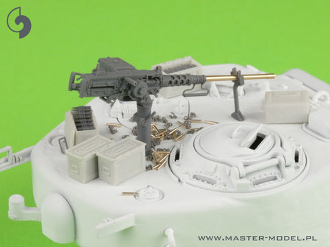 MASTER GM-35-063 1/35 Browning M2HB .50 cal (12,7mm) - machine gun on tank mount - WWII version (early M23 cradle with early tray)