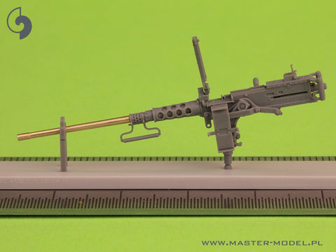 MASTER GM-35-069 1/35 Browning M2HB .50 cal (12,7mm) - on tank mount - early WWII version (D69820 cradle with small 50 round ammo can D68375)