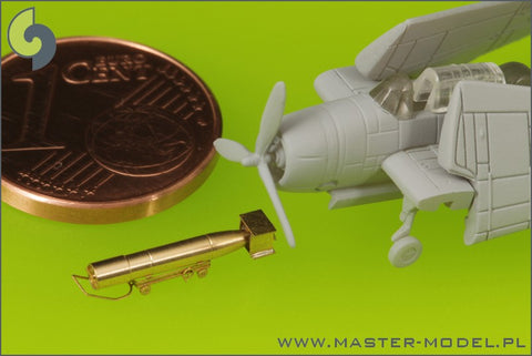 MASTER SM-350-073 1/350 USN Airborne torpedoes Mark 13 (22.4in) with trolleys - improved type (10pcs)