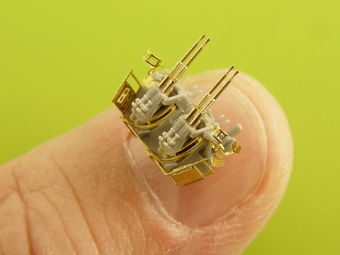 MASTER SM-350-093 1/350 USN 40 mm/56 Bofors quadruple mount ver.1 / with Mk-51 director - (resin, PE and turned parts) - (6pcs)