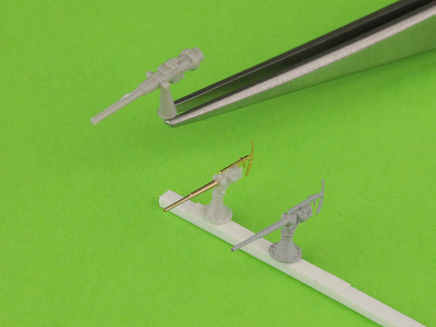 MASTER SM-350-114 1/350 SMS Emden - 5,2 cm SK L/55 guns - (resin, PE and turned parts) - (8pcs)