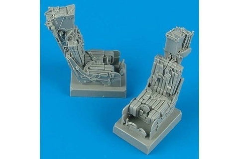 Quick Boost 32 033 1/32 F-14A Tomcat ejection seats with safety belts