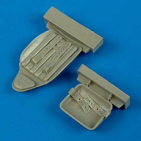 Quick Boost 32 138 1/32 MiG-3 seat with safety belts(For TRUMPETER)
