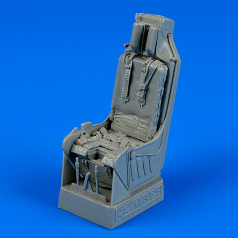 Quick Boost 32 147 1/32 A-7D Corsair II ejection seat with safety belts