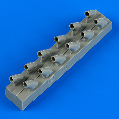 Quick Boost 32 159 1/32 P-40E Warhawk exhaust(For HASEGAWA)